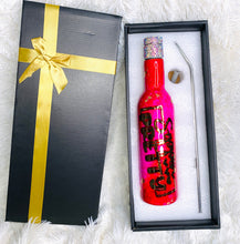 Load image into Gallery viewer, 25oz Sippin Pretty Wine Bottle W/Straw