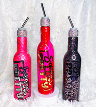 Load image into Gallery viewer, 25oz Sippin Pretty Wine Bottle W/Straw