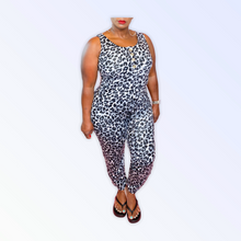 Load image into Gallery viewer, LEOPARD JUMPSUIT
